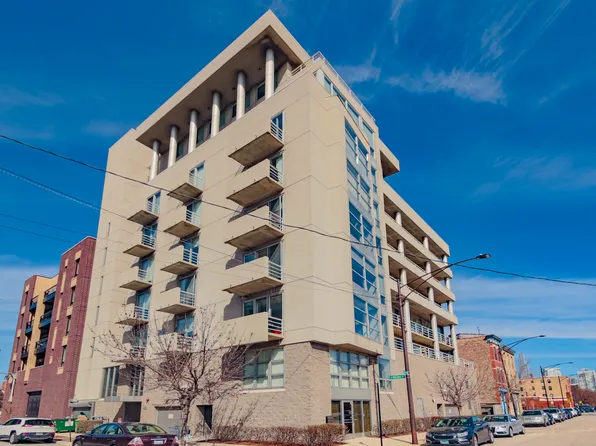 950 W Erie St APT 301, Chicago, IL 60642