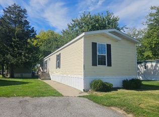 1852 Southwood St, Greenwood, IN 46143