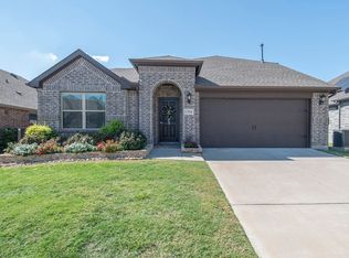 1704 Outpost Creek Ln, Aubrey, TX 76227