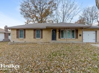 716 SW Williams St, Lees Summit, MO 64081