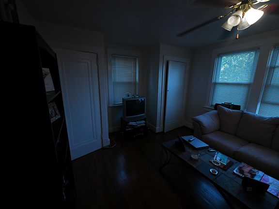 3rd image of 163 Lincoln Ave #2