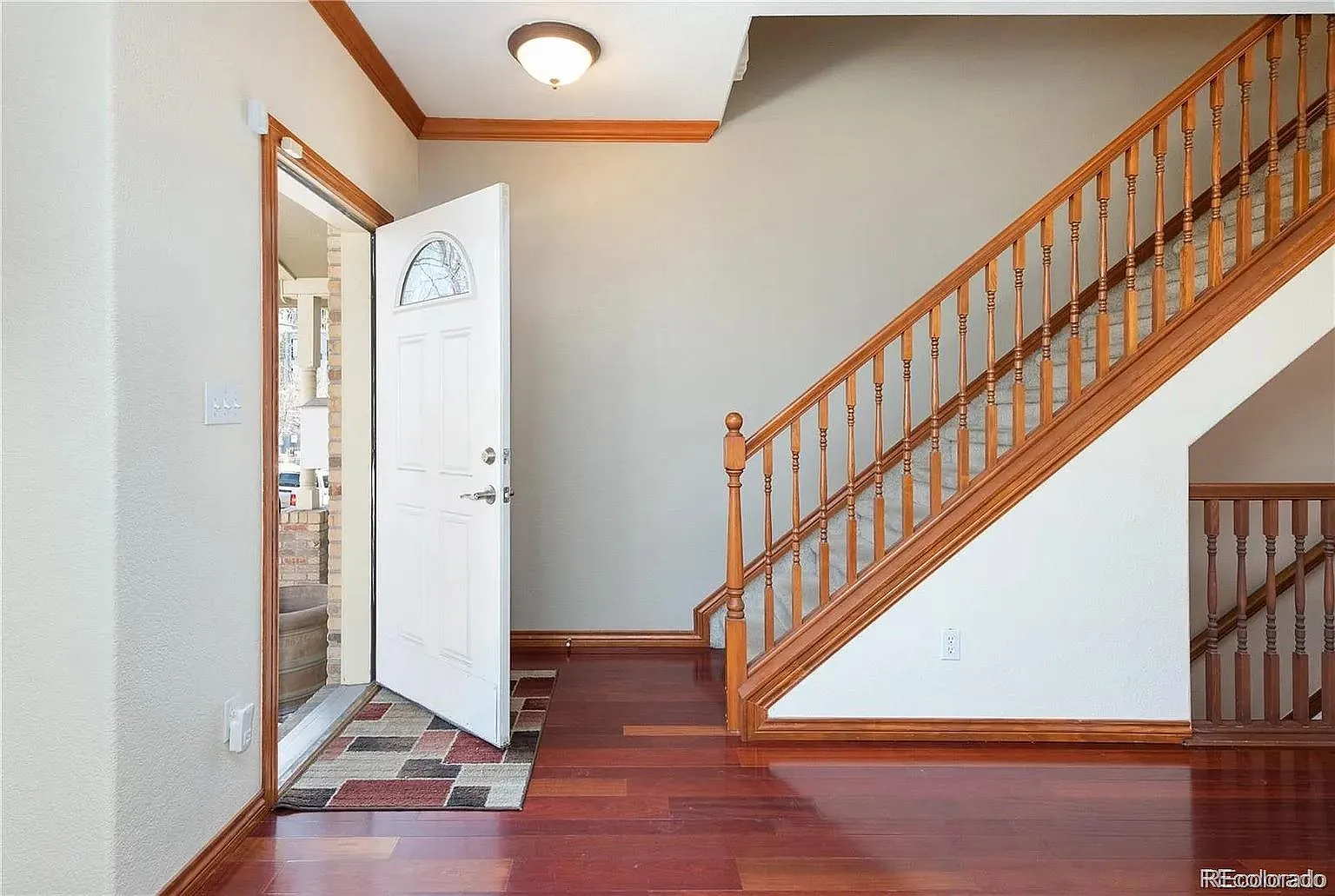3 bed, 3.5 bath, 2802 sqft, $4,550 — Photo 3