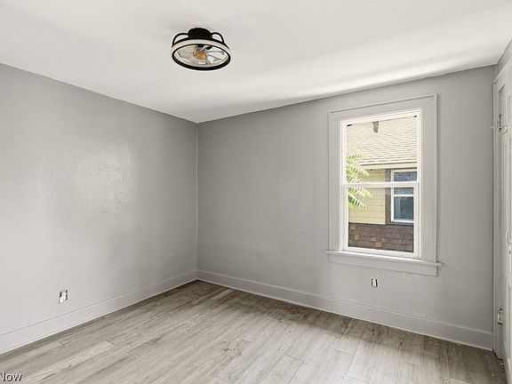 5th image of 1313 Manchester Rd