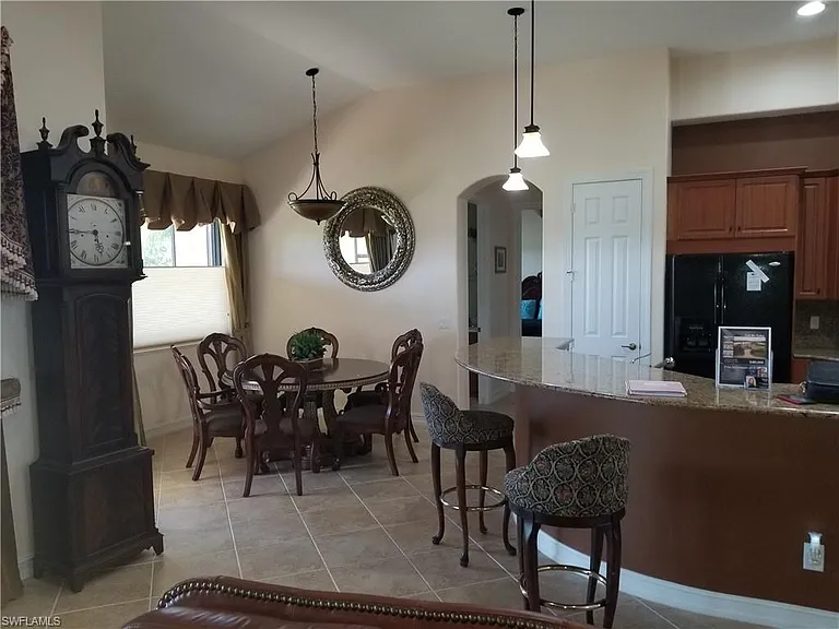 12501 Fairmont Dr — Photo 6