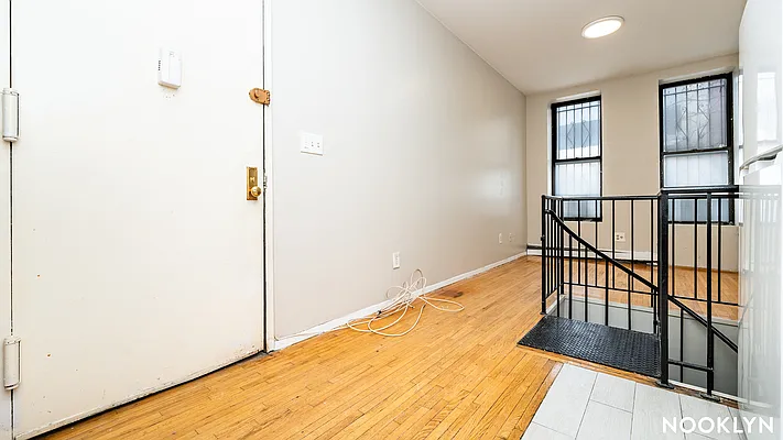 Rented by Nooklyn NYC LLC | media 13