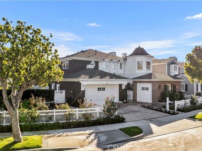 23 Castaways N, Newport Beach, CA, 92660