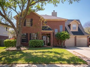 1908 N Mission Cir, Friendswood, TX 77546