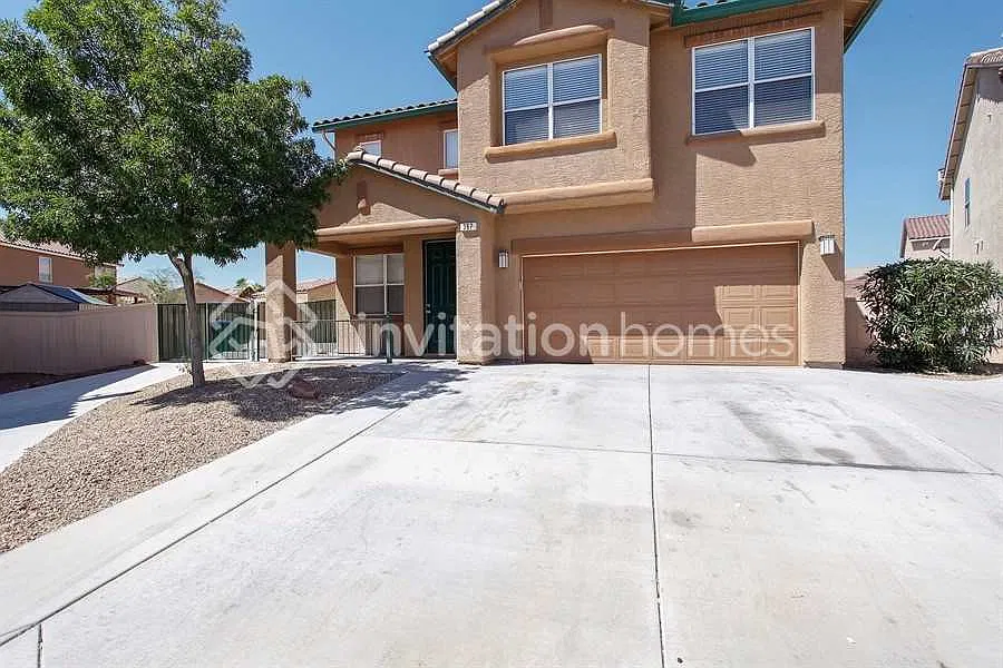 367 Common Ct