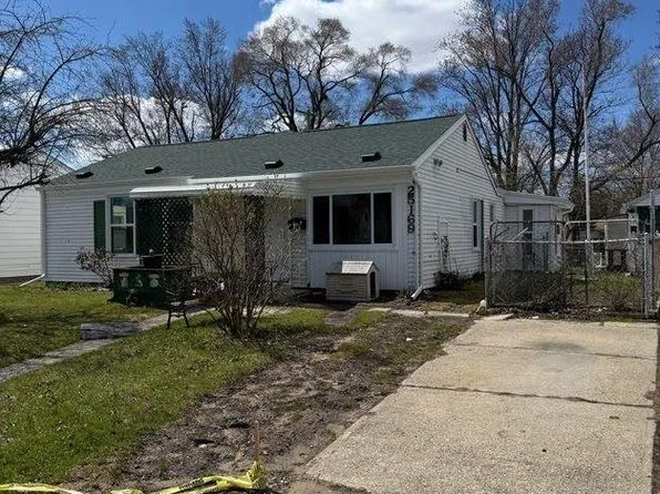 25169 Hayes Blvd, Warren, MI 48089