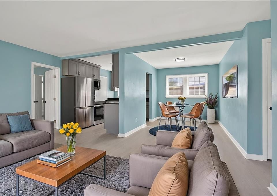 1st image of 444 Cronin Rd