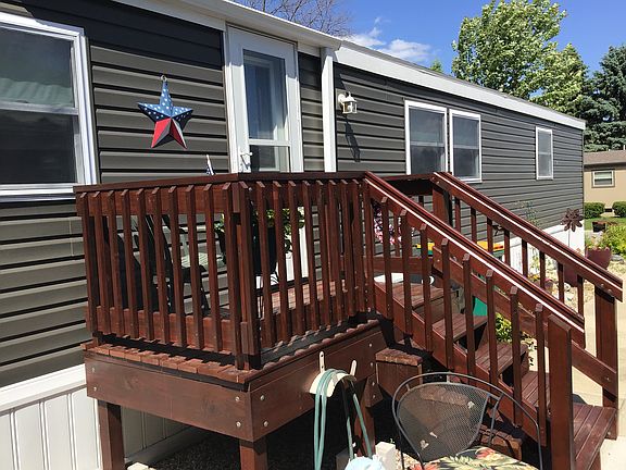 2nd image of W211N11801 Hilltop Cir