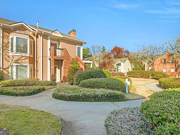 3rd image of 5364 Brooke Ridge Dr