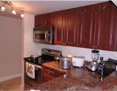 5th image of 5445 Collins Ave APT M11