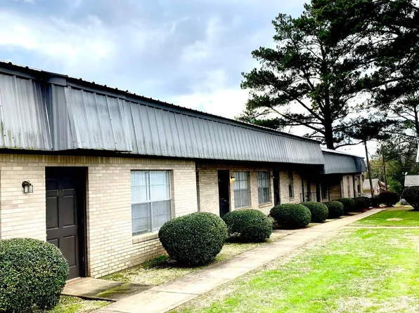 Villa Claire Apartments