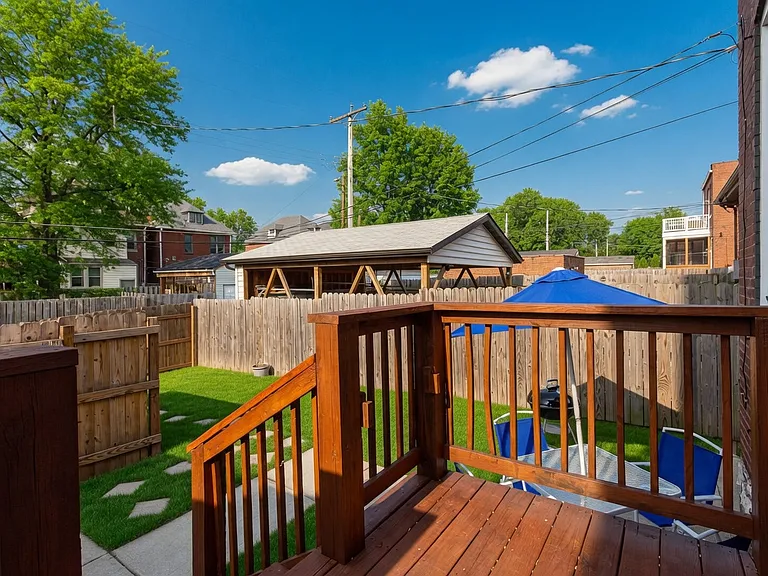 3963 Botanical Ave — Photo 28