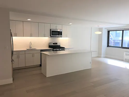 Rented by A&E Real Estate Management | media 3