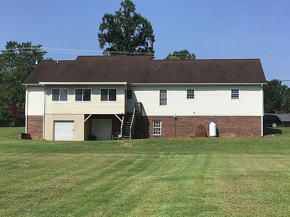 5th image of 1769 Brushy Mountain Rd