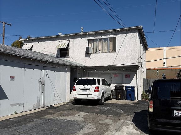 2nd image of 4918 NW Tobias Ave #6