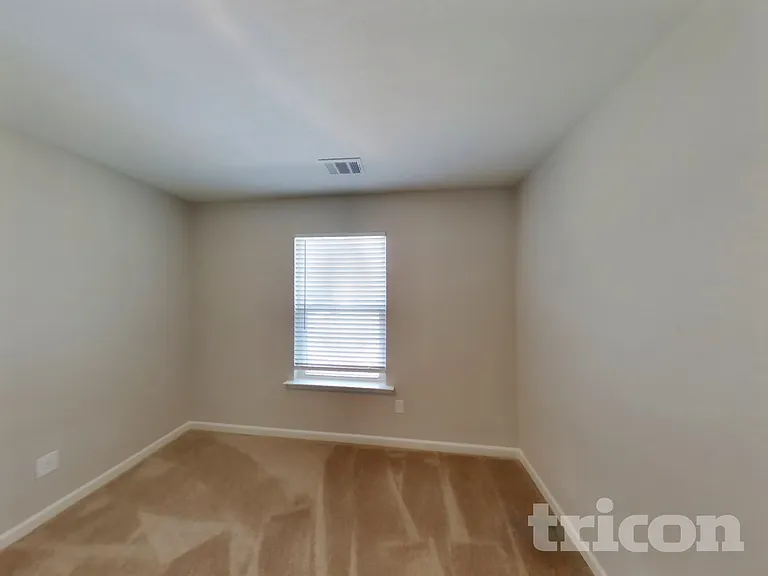 653 Gleaner Way — Photo 12