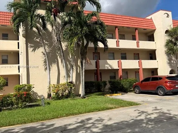 2701 E Sunrise Lakes Dr #209, Sunrise, FL 33322