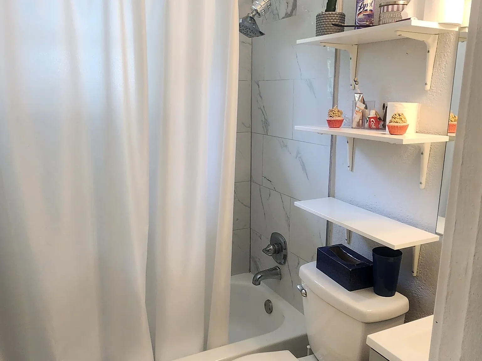 3 bed, 989 sqft, $1,000 — Photo 3
