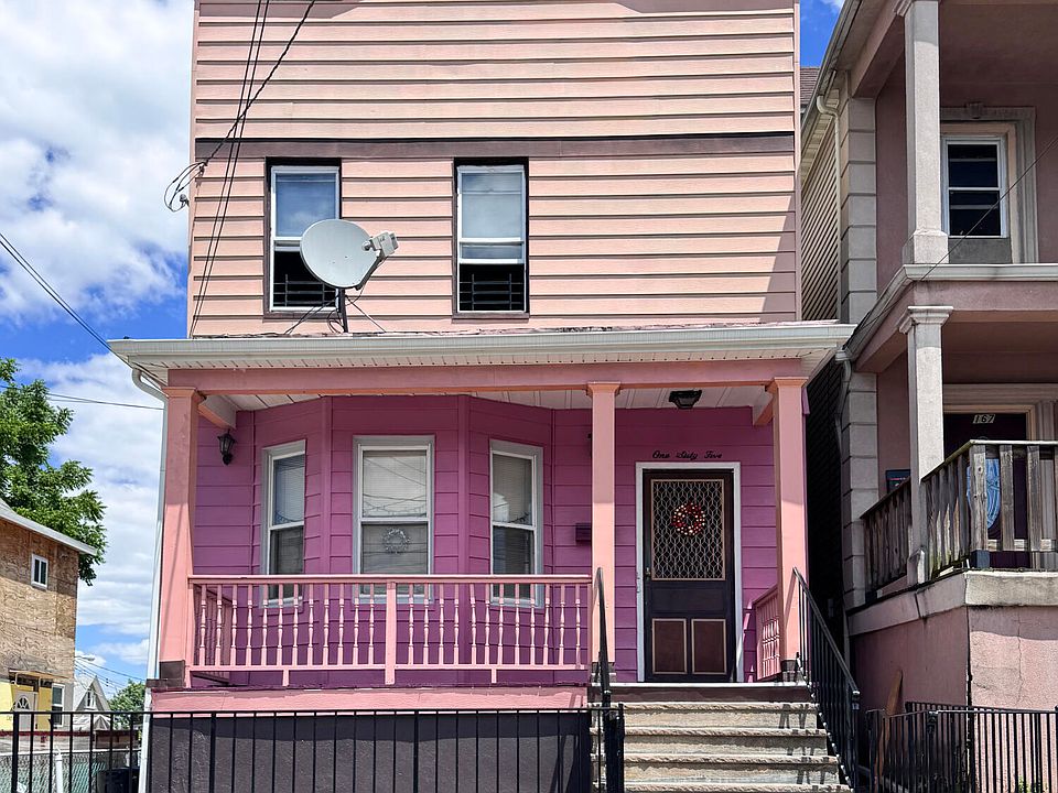 1st image of 165 Campbell Ave