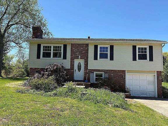 3rd image of 3985 Porter Rd
