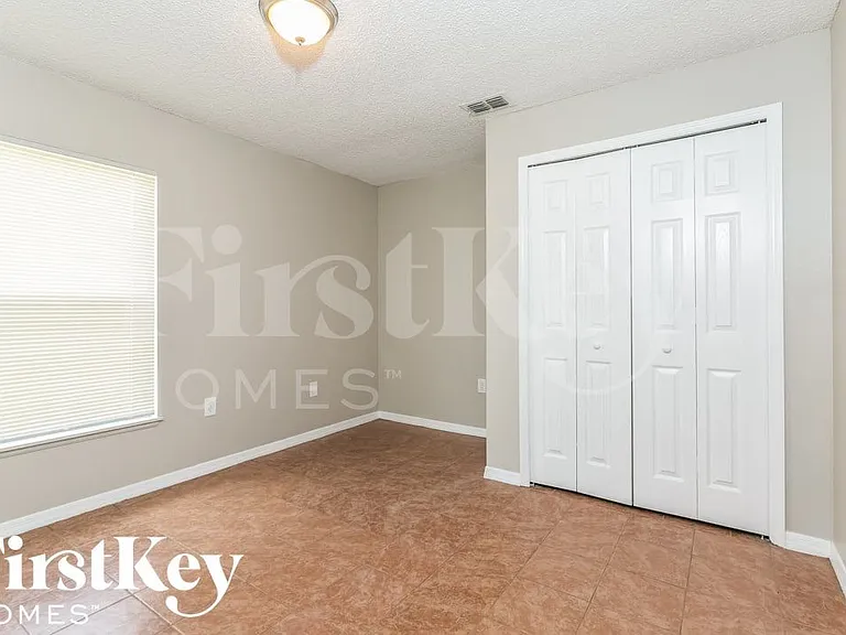 1130 Sandusky St SE — Photo 12