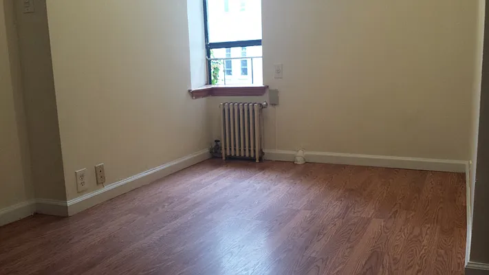 Rented by New York Residence | media 6