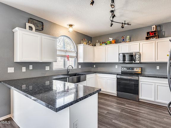 3rd image of 4728 E MEADOW MIST Lane