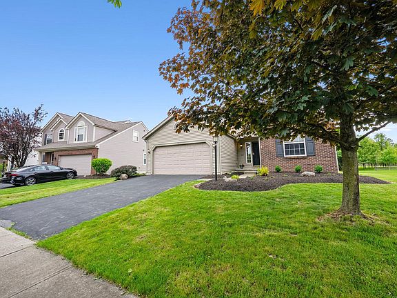 3rd image of 7553 Totten Springs Dr