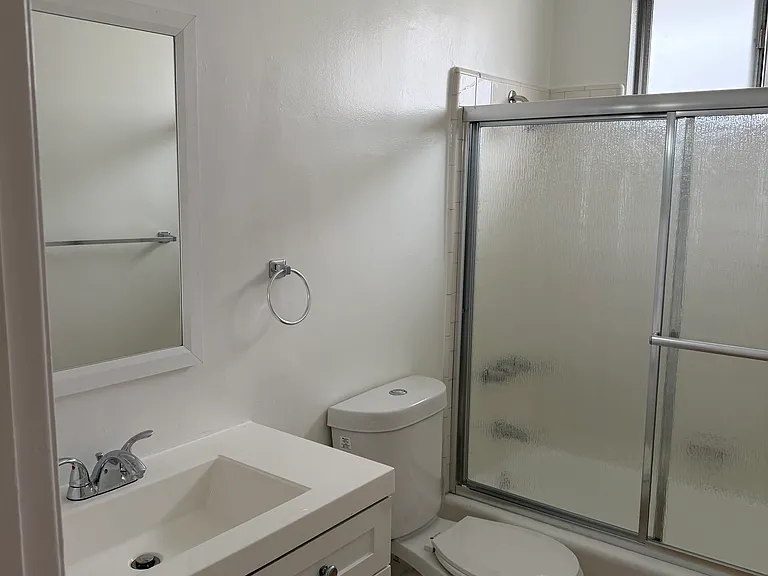 1053 Western Ave #7 — Photo 6