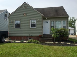 29236 Barjode Rd, Eastlake, OH 44095