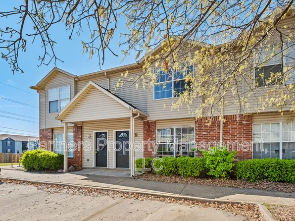 860 S Curtis Ave #1, Fayetteville, AR 72701