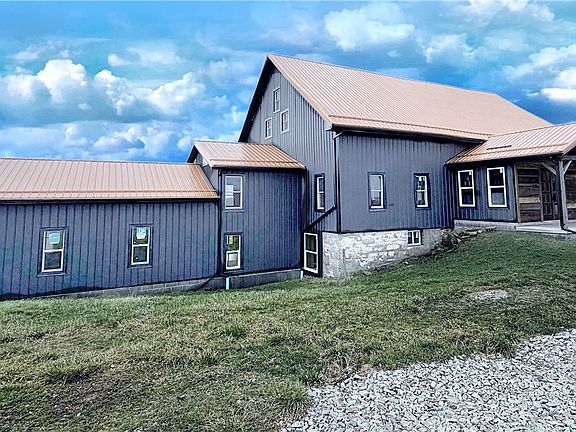 3rd image of 364 Hartley Hill Rd