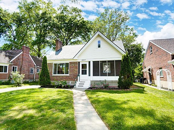 2nd image of 6637 Elwynne Dr
