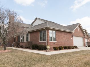 11512 Primrose Ln, Mokena, IL 60448