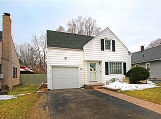 201 Cherry Rd, Rochester, NY 14612