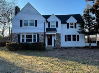 5357 Devonshire Rd, Harrisburg, PA 17112