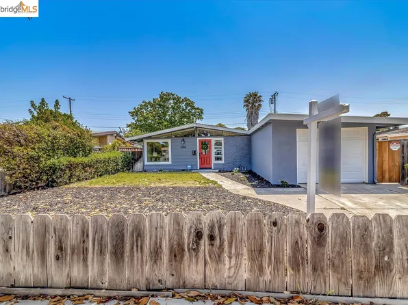 1054 Blazingwood Dr, Sunnyvale, CA 94089