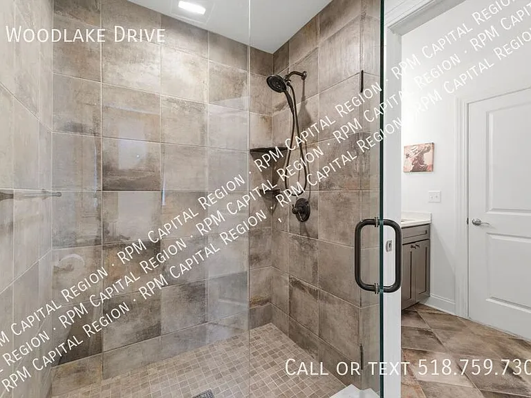 9 Woodlake Dr — Photo 20