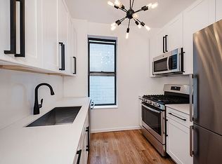 234 E 4th St #20, New York, NY 10009