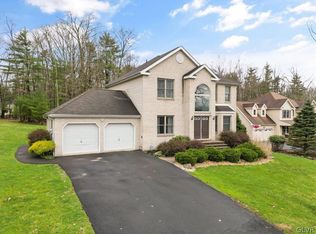 142 Arbor Rd, East Stroudsburg, PA 18301