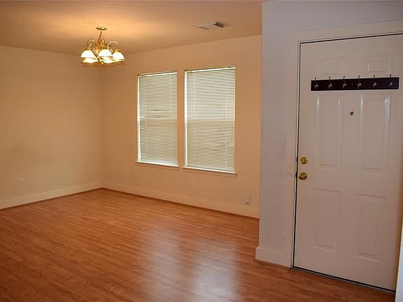 2nd image of 20919 Patriot Park Ln