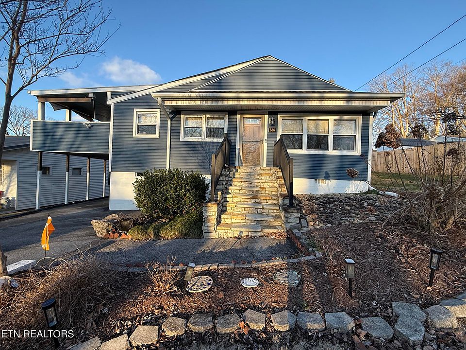 1st image of 538 Henderson St