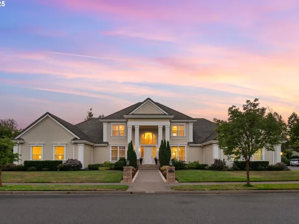 3848 Meadow View Dr, Eugene, OR 97408