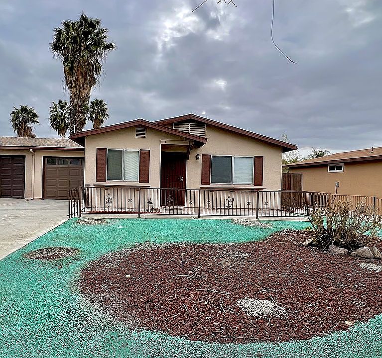 1st image of 2291 Cristobal Ave