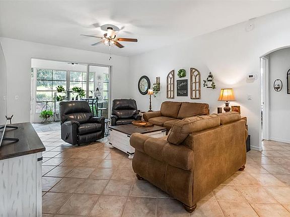 3rd image of 2204 KINGSMILL WAY