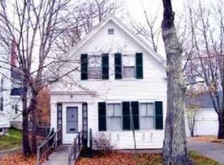 7 Free St, Machias, ME 04654