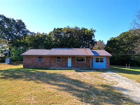 4th image of 23421 County Road 3 Dr